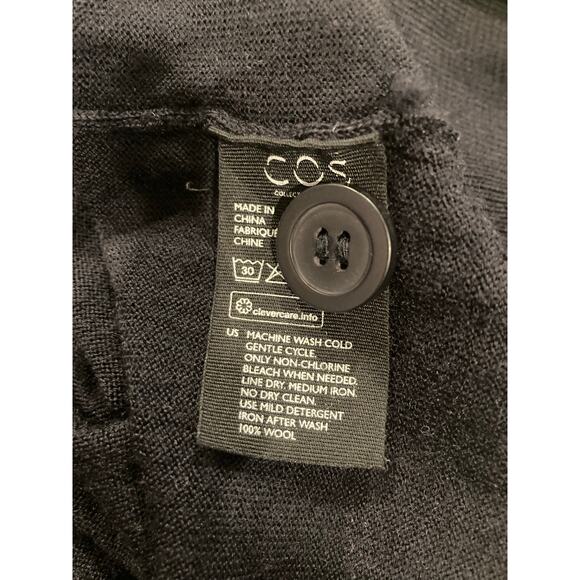 COS Navy Blue 100% Wool Oversized Cardigan Sweater Sz Large Pockets Buttons - Picture 7 of 8